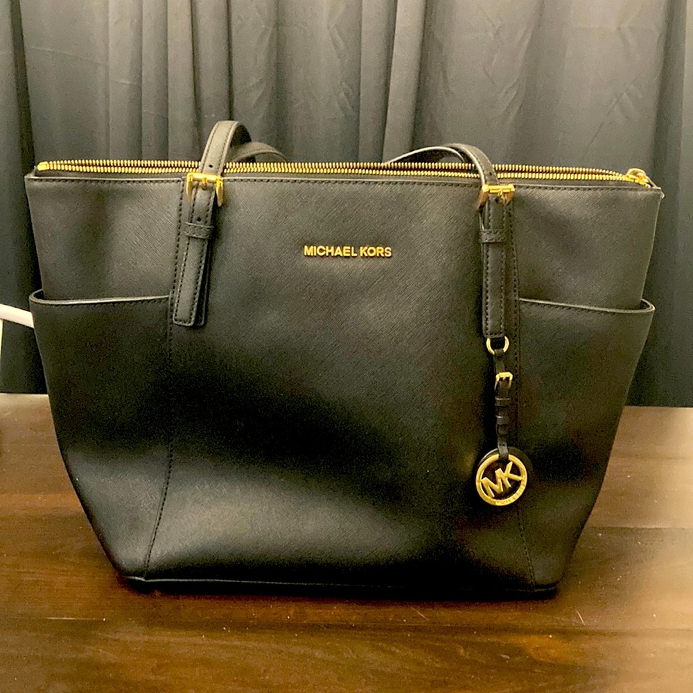 Like new Michael Kors black tote
